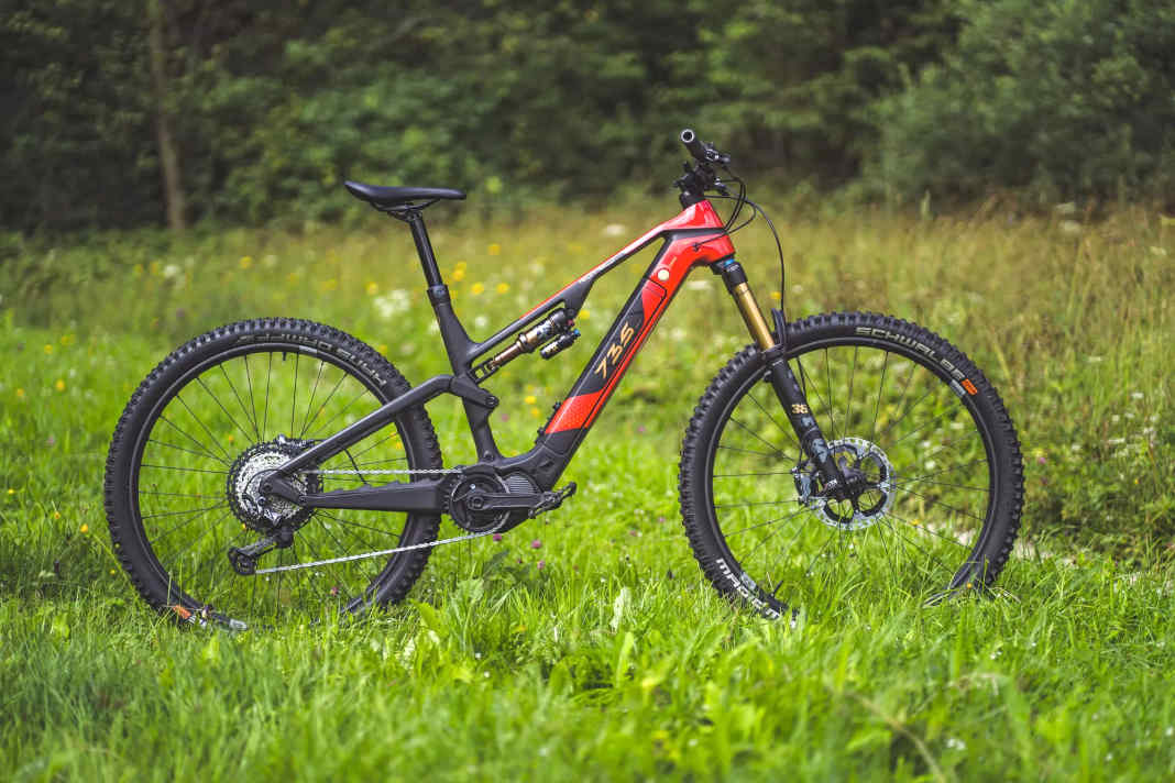 Das R.X735