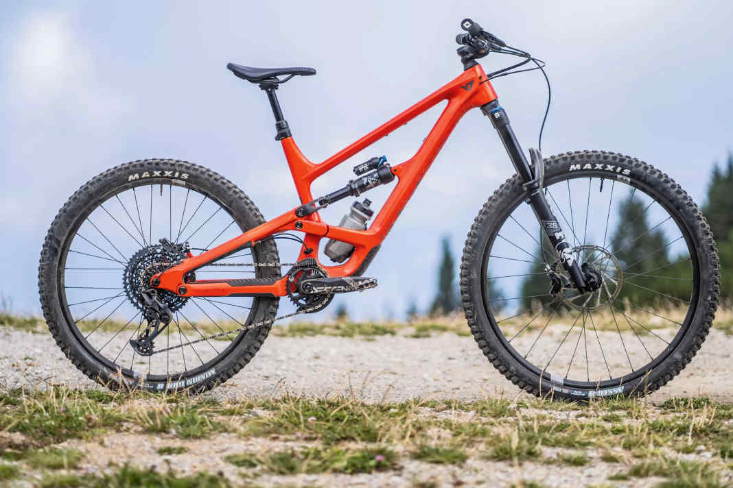 Enduro YT Capra MX Core 3