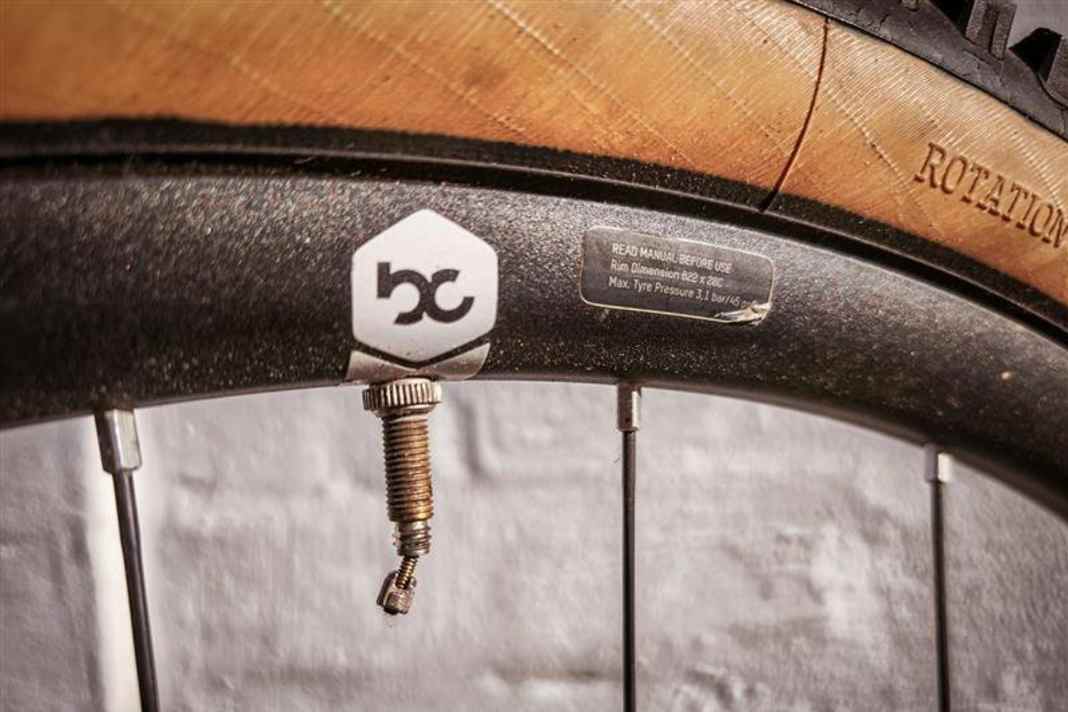 13 Teile von Tubeless-Ventil bis Standpumpe