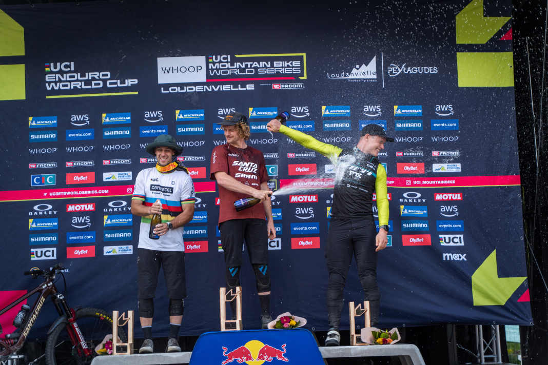 Booker und Conolly siegen beim Enduro-Weltcup in Loudenvielle