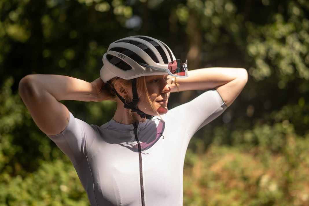 Neuer Rennradhelm mit MIPS