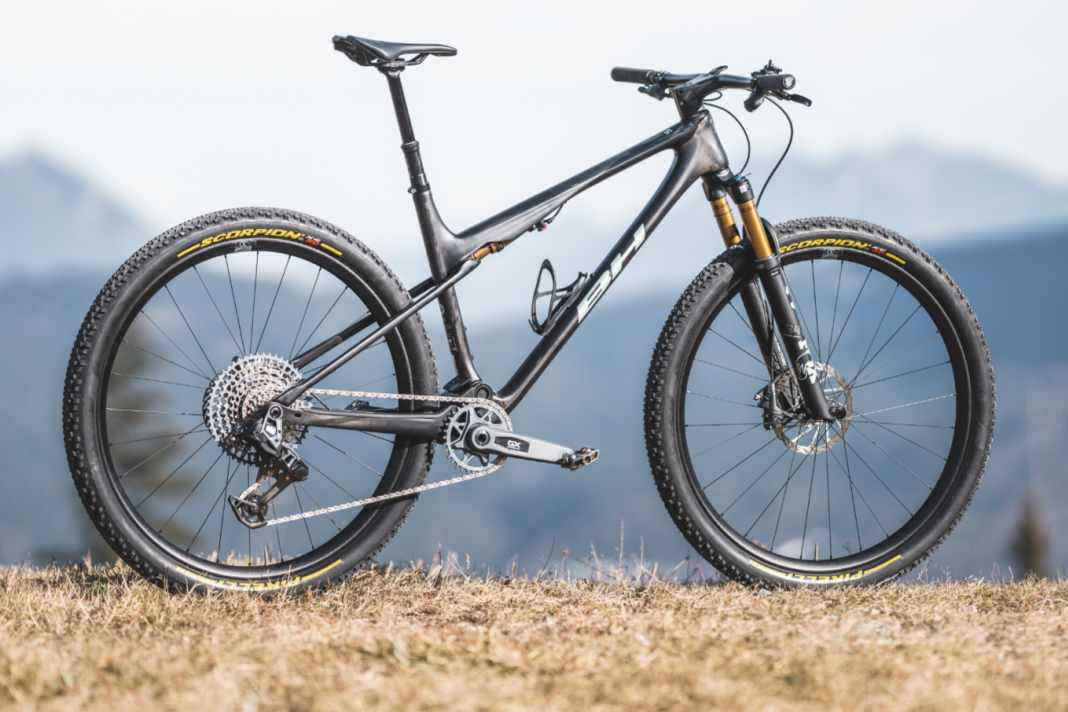 Spanischer Schnellzug für Racer mit nur 80 Millimeter Hub