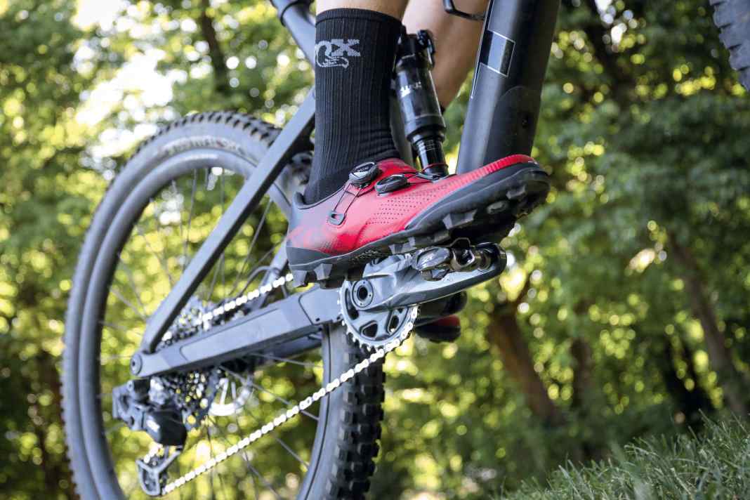 14 leichte Schuhe für Race und Tour im Test