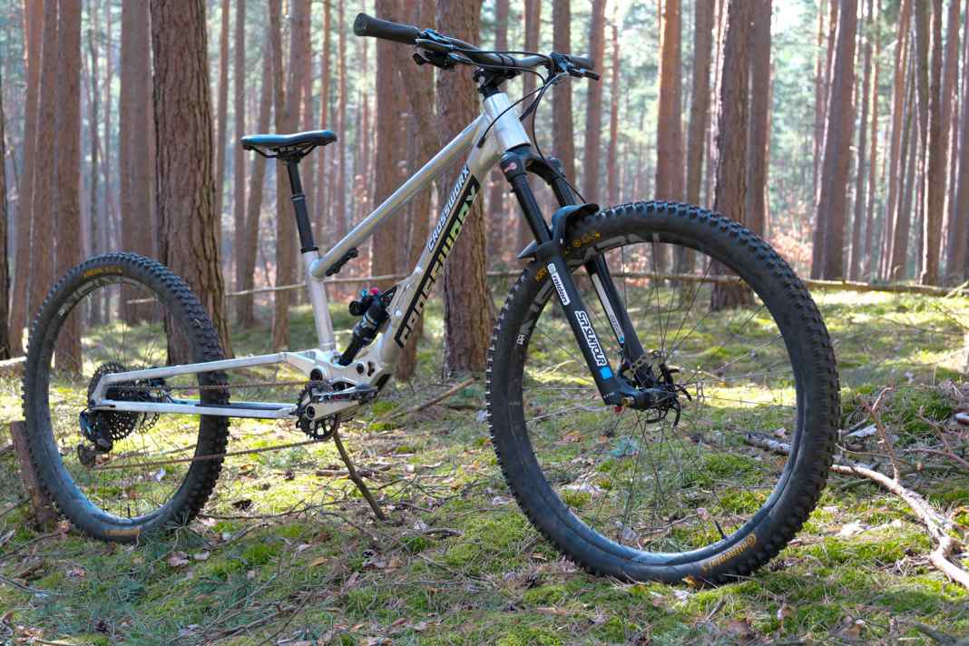 Crossworx Cycles präsentiert radikales Trail-Mountainbike