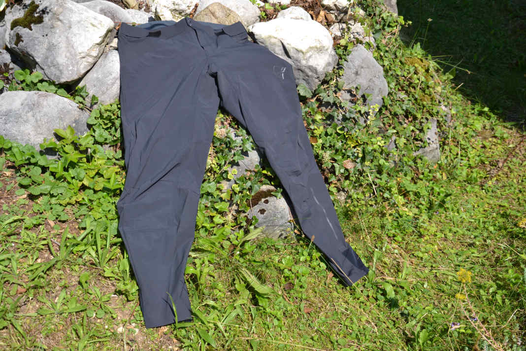 MTB Pants & Shorts - Fahrradhosen, die viel wegstecken
