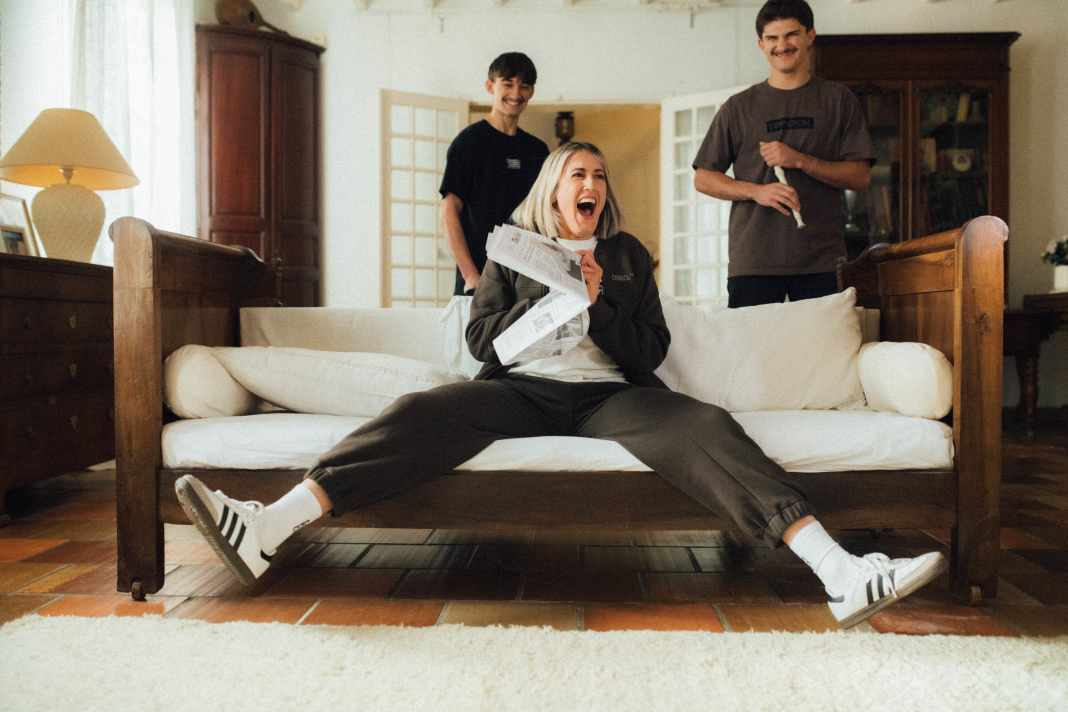 Très élégant! Das tragen Commencal-Fans auf der Strasse