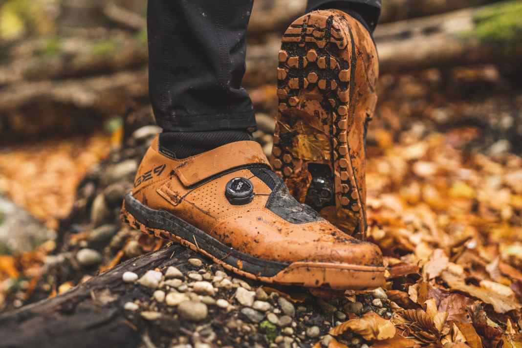 Ideal trail shoes for wet and miserable weather
