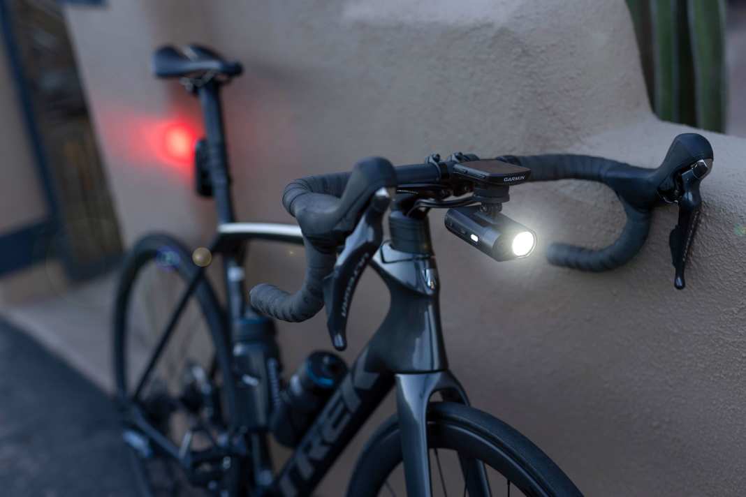 Fahrradlicht Garmin Varia Vue mit integrierter 4K-Kamera