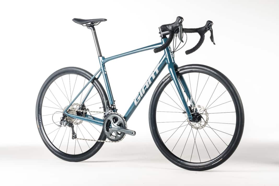 Das Giant Contend AR 2 - komfortables Allroadbike