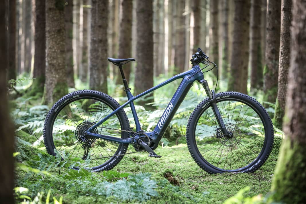 Radon Jealous Hybrid 9.0 750 on test