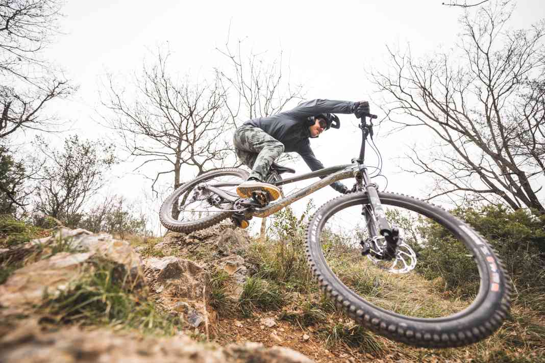 Highend-Enduro von Privateer mit Vollgas-Attitüde