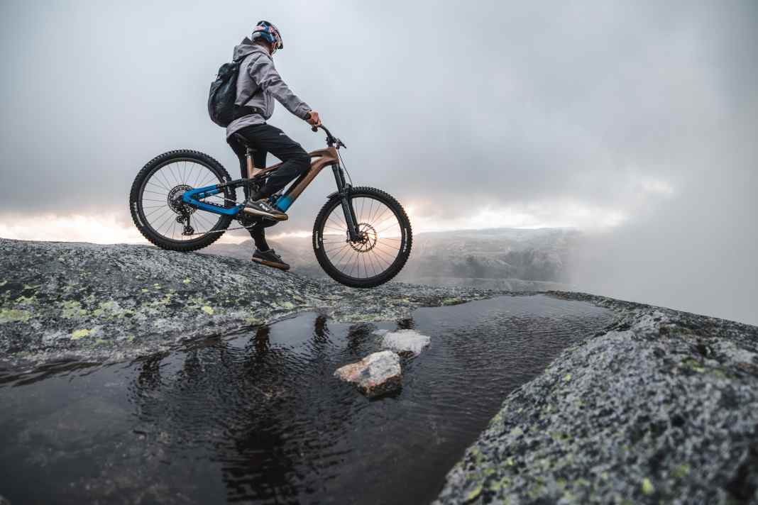 Zwei Carbon-Varianten für Trail-Einsatz