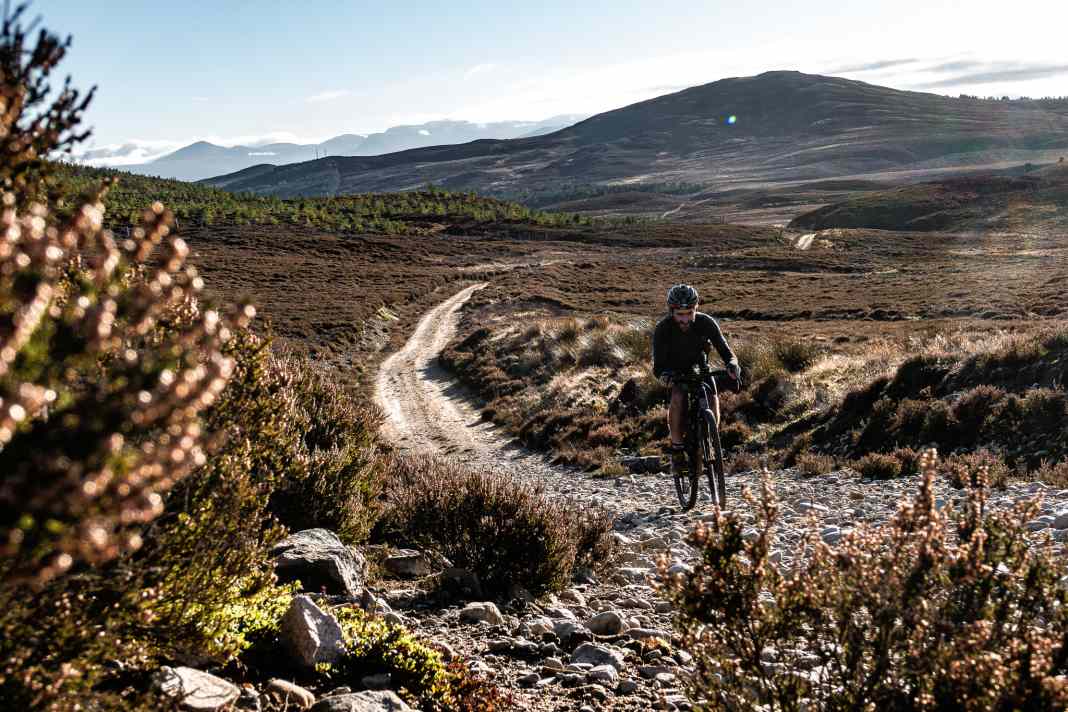 Neuer Gravel-Reiseführer präsentiert Schottlands Schotterparadiese