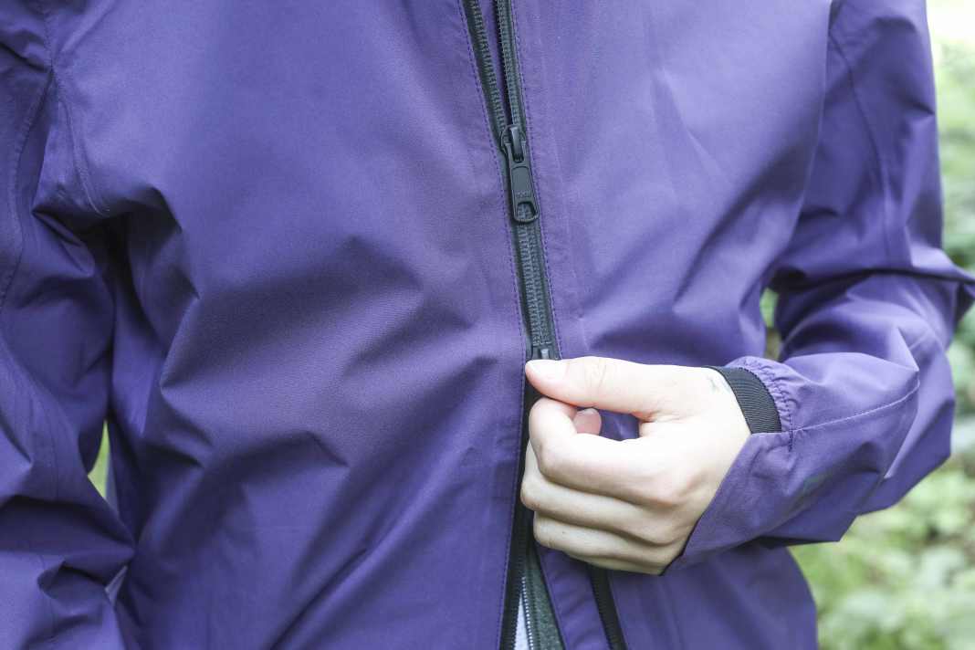 Die Ion Regenjacke für Biker im Test