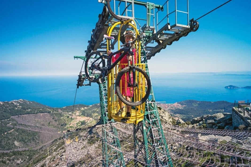 Dürfen E-MTBs mit in den Lift?