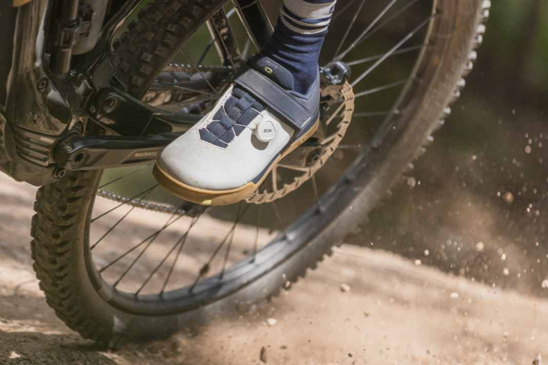 Crankbrothers Mallet/Stamp jetzt in freshem Blau