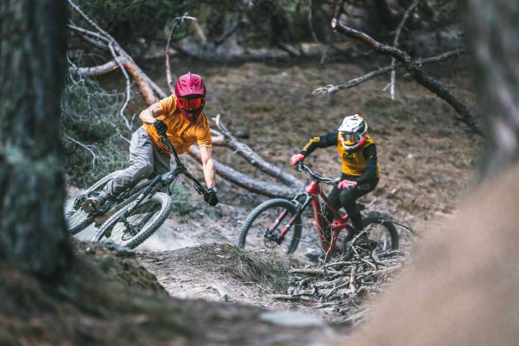 6 Edel-Enduros 2023 im Test
