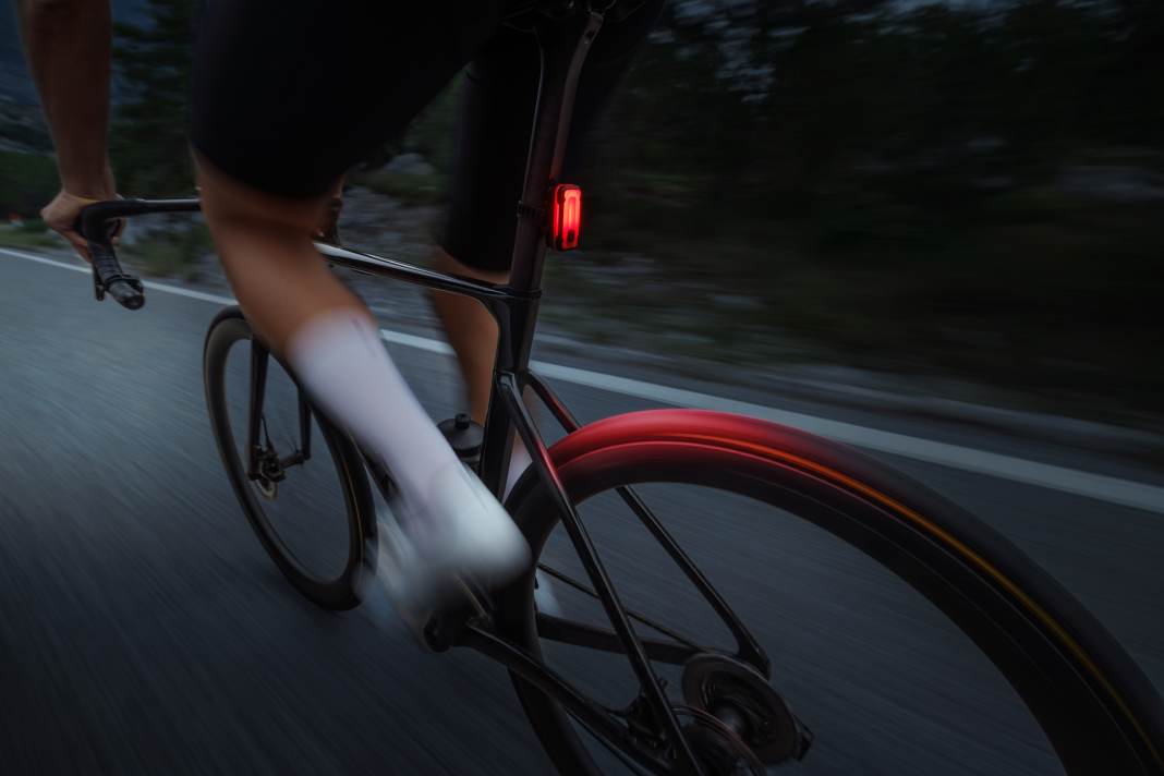 Rücklicht mit Bluetooth und 120 Lumen