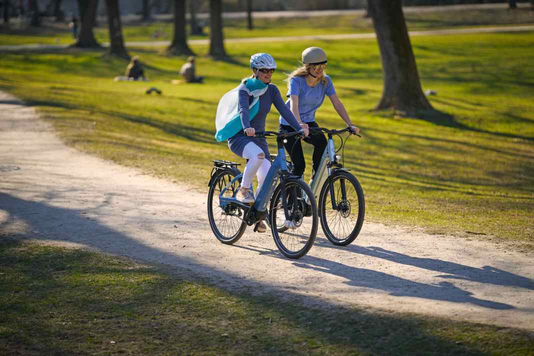 5 E-Bike Tiefeinsteiger im Test - nur unisex oder auch technisch sexy?