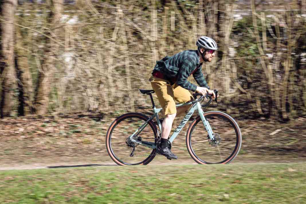Das beste Gravel-Bike für kleines Geld?