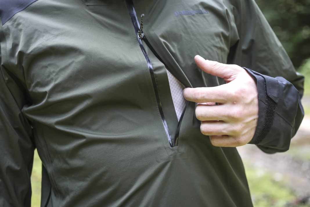 Recycling Regenjacke im Test