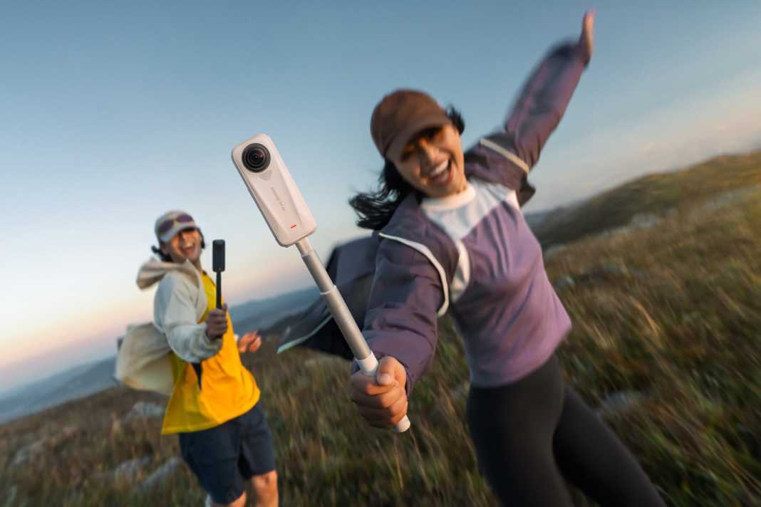 Kleine Action-Cam bietet 8K-Rundumsicht