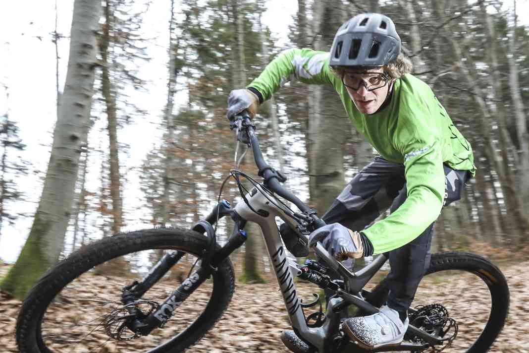 Scott Argo Plus Helm und Uvex Shield Brille