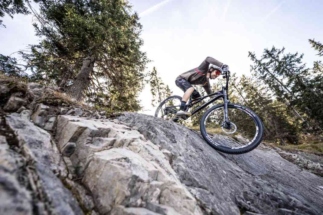 10 schnelle Trailbikes im Check