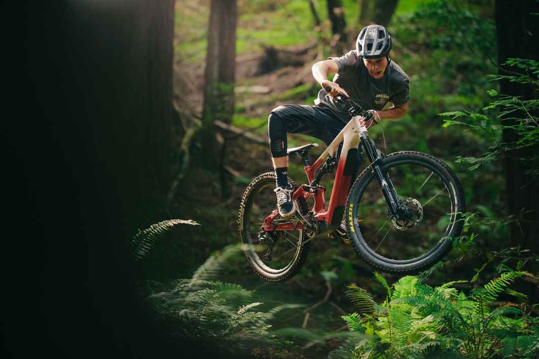 Leichtgewicht mit Carbon-Herz & Bosch-SX-Motor