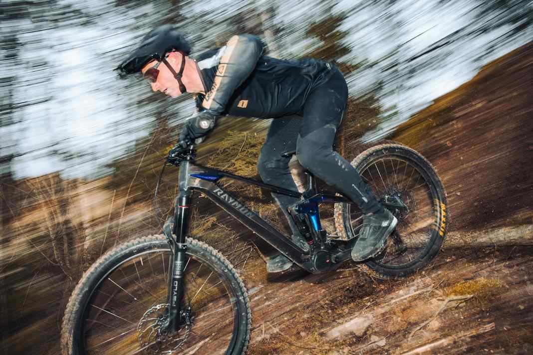 Das Raymon Tarok kriegt den neuen Avinox M2S verpasst