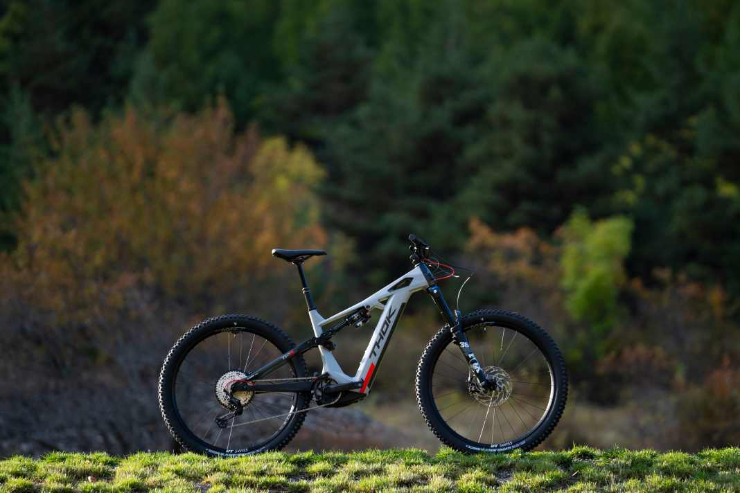 Transformer-E-MTB? Das neue Thok TP4 ist flexibel anpassbar