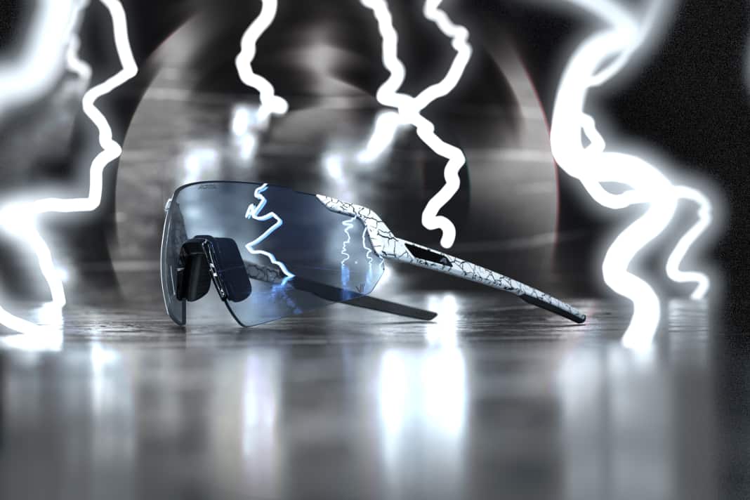 Selbsttönende Sport-Brille für alle Bedingungen
