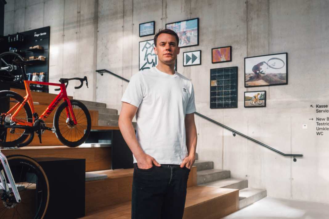 Das bringen Deals mit Superstars wie Manuel Neuer, Màrquez & Co.