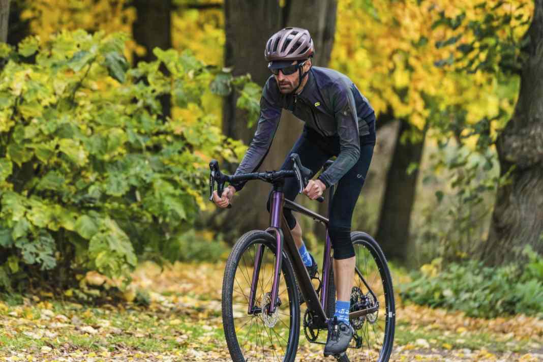 Günstig und solide - Cubes Gravelbike von 2026 im Test