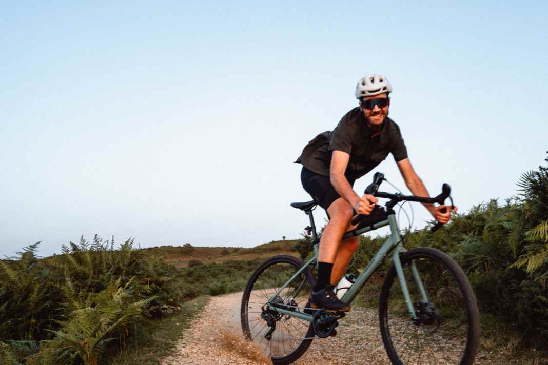 Don't be afraid of long distances - the Van Rysel E-GRVL AF is with you