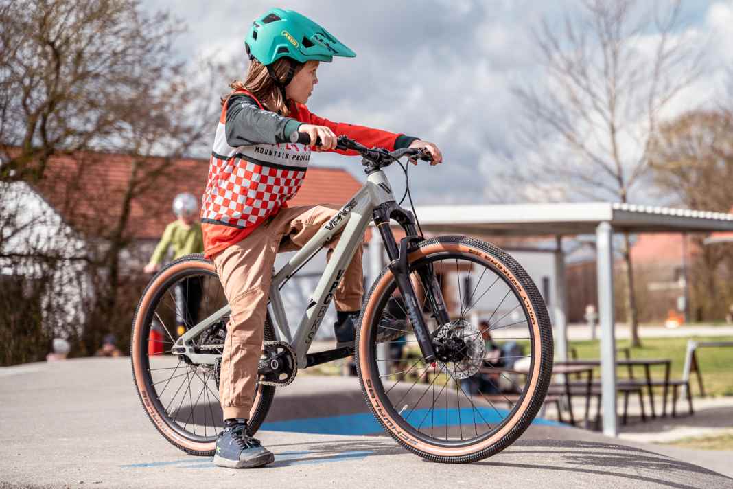Mini-Dirtbike für Kinder von Vpace – Bike-Buddy für Pumptrack & Dirtpark