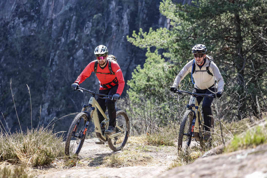 Light E-MTB oder doch klassisch?