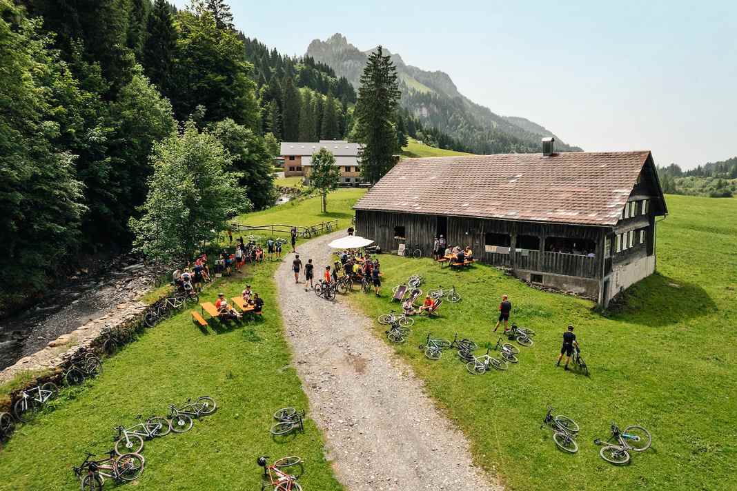Gravel-Camps & Gravel-Festivals - wo der Spaß an 1. Stelle steht