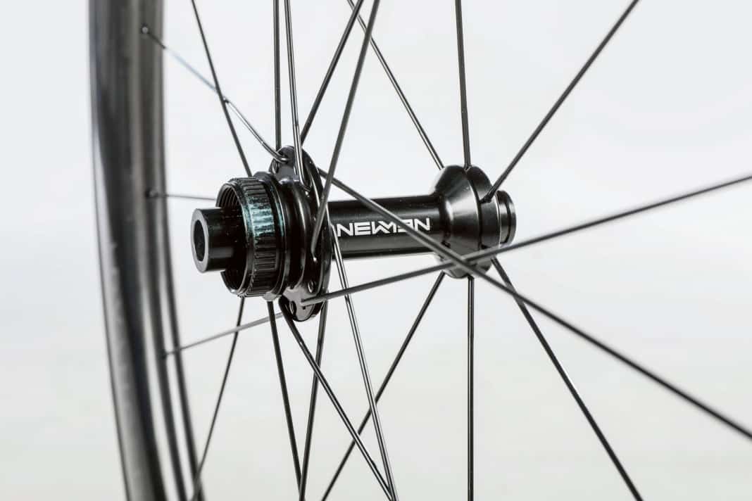 Laufräder unter 1000 Euro im Test - Profi-Flair aus dem Allgäu