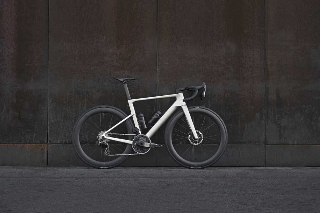 Rose Xlite vs. Rose Shave FF