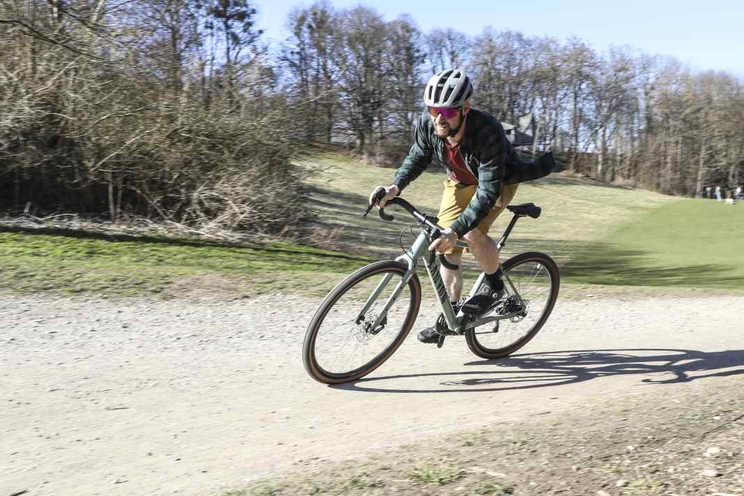 Die fünf besten Gravelbikes bis 2000 Euro