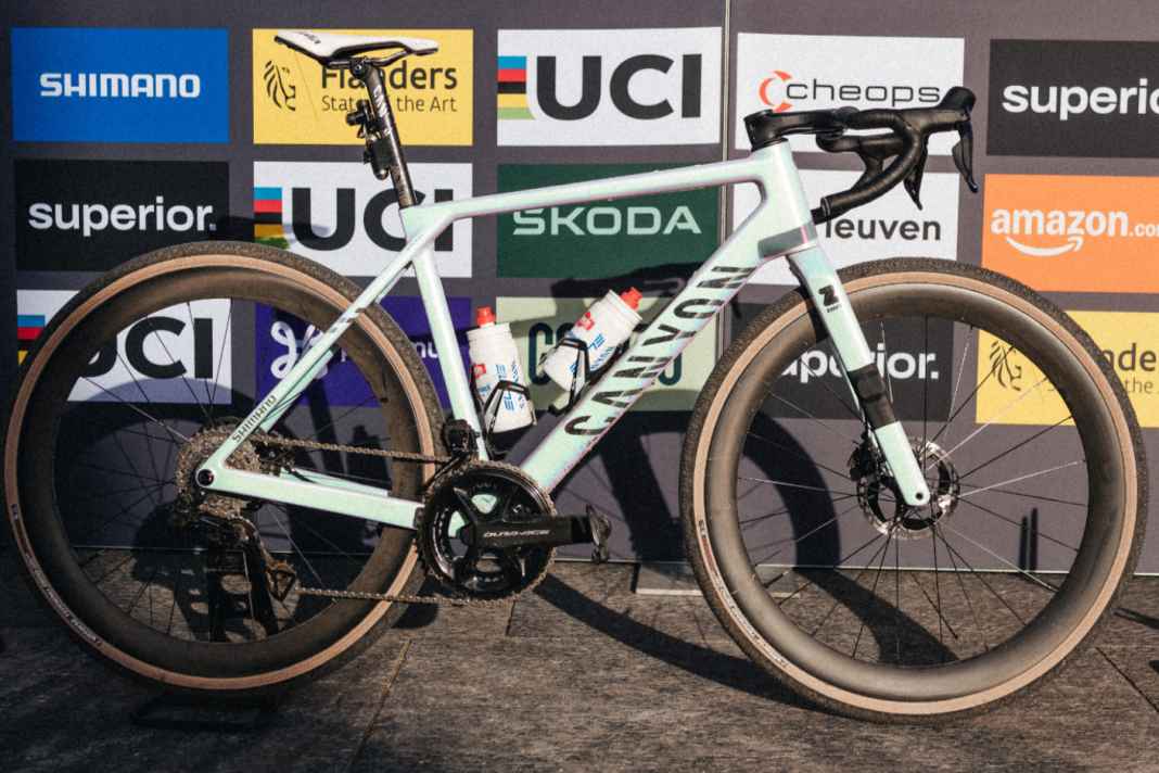 Das Canyon Grail CFR von Mathieu van der Poel