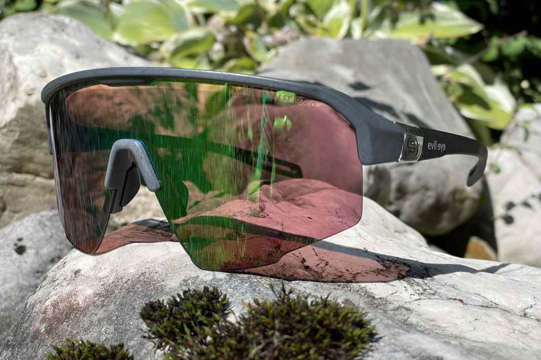 Das ist die neue Evil Eye Trailsense Sonnenbrille