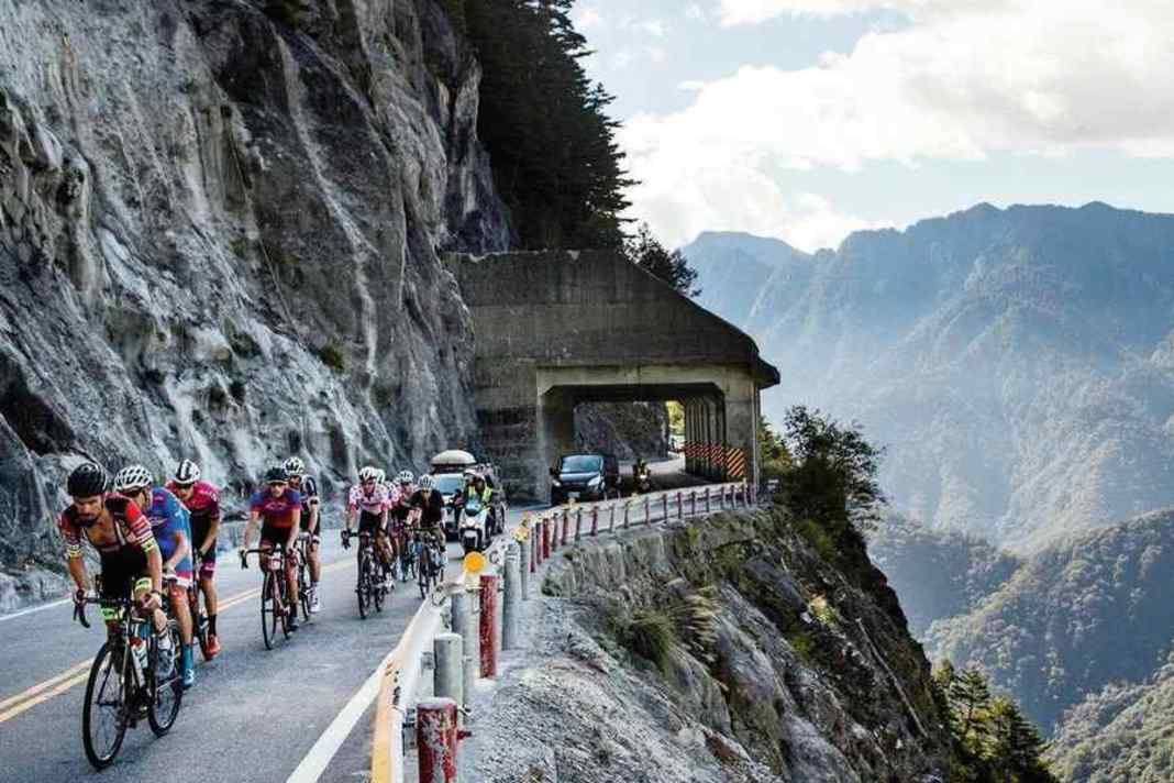 7 legendäre Anstiege und ihre Bezwinger