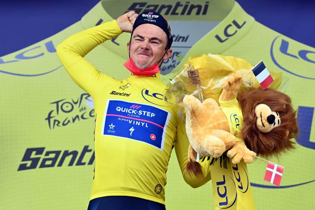 Lampaert überrascht zum Tour-Auftakt - Pogacar setzt Zeichen