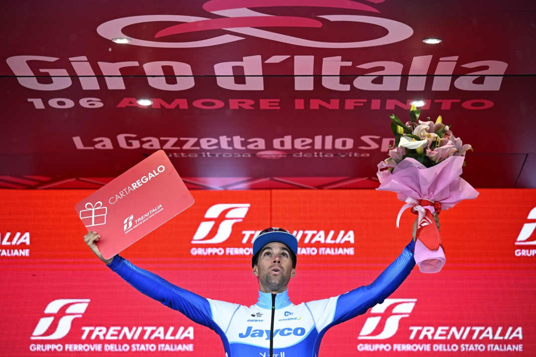 Giro d'Italia - Führender Evenepoel baut Vorsprung aus - Etappe an Matthews