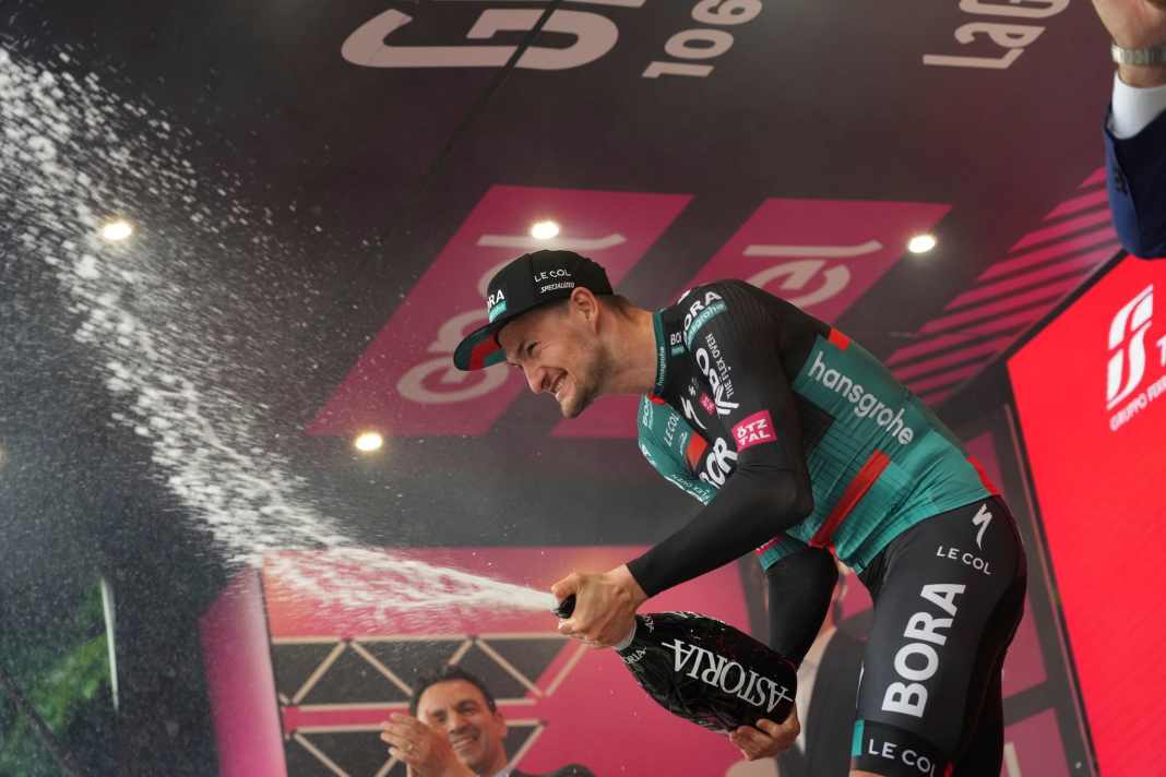 Nico Denz gewinnt 12. Giro-Etappe