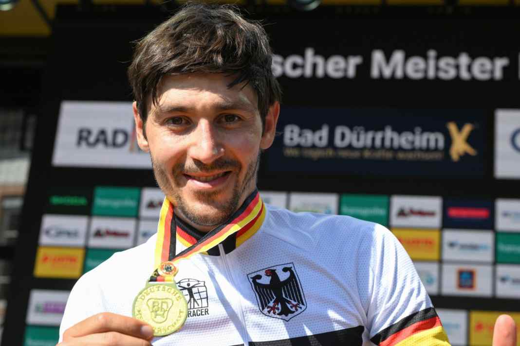 Mit dem Meistertrikot zur Tour