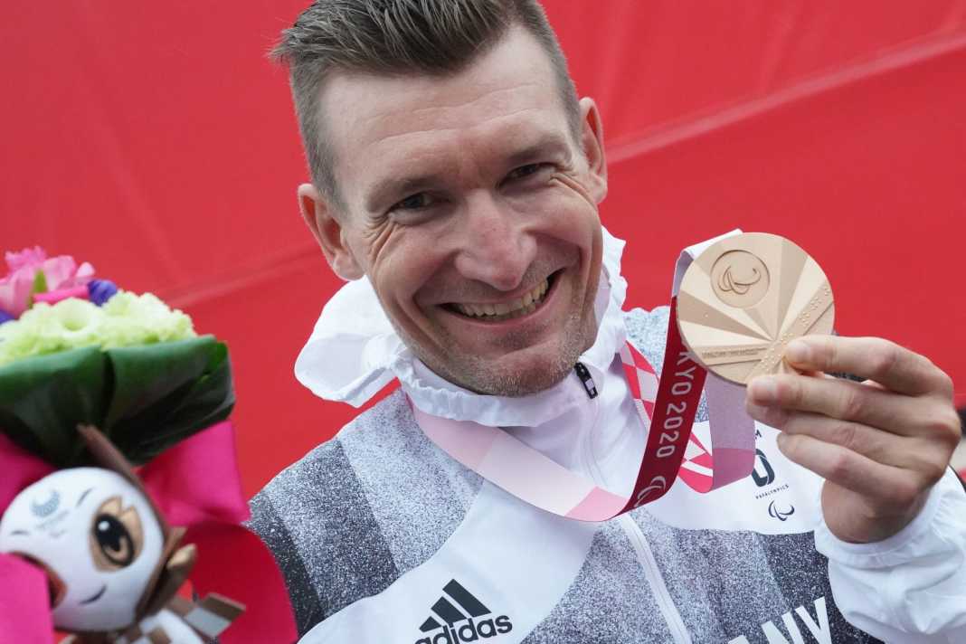 Erstes WM-Gold für Para-Fahrer Schindler