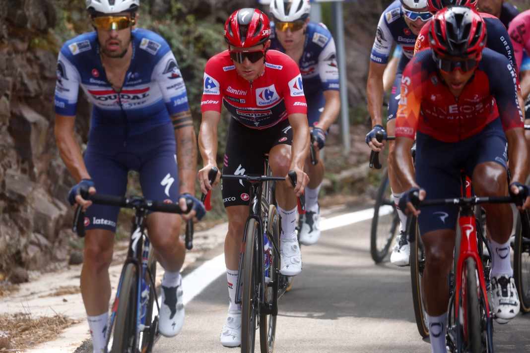 Evenepoel verliert Rotes Trikot